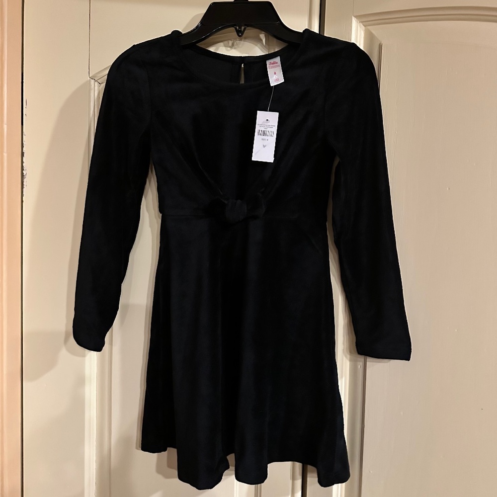 Black Velvet Dress Girls Size 6 NEW with Tag
